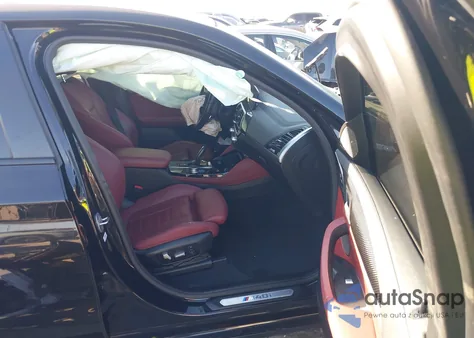 2021 BMW X4 M40I z USA, uszkodzony, nr VIN 5UX2V5C08M9F31792